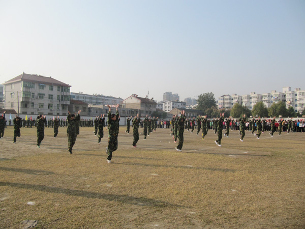 肥西中学第55届秋季田径运动会盛大开幕（组图）(图8)