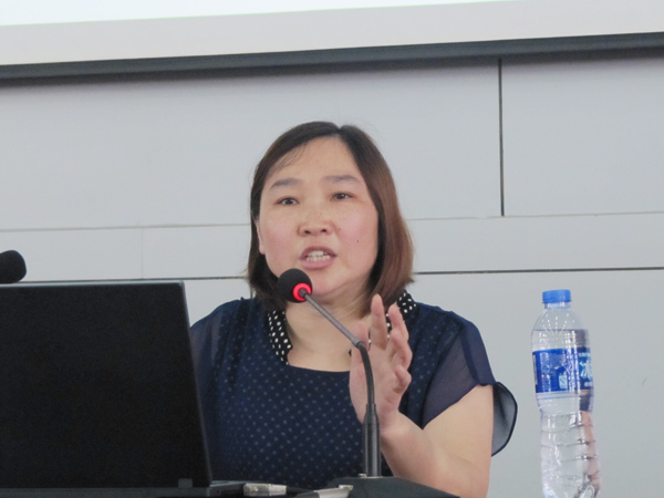 应急救护培训进校园，高一新生入学又一课（组图）(图2)