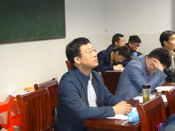 同台献艺展风采联袂研讨竞风流——合肥市宣沫名师工作室和肥西凌士彬名师工作室联袂开展教学研讨(图3)