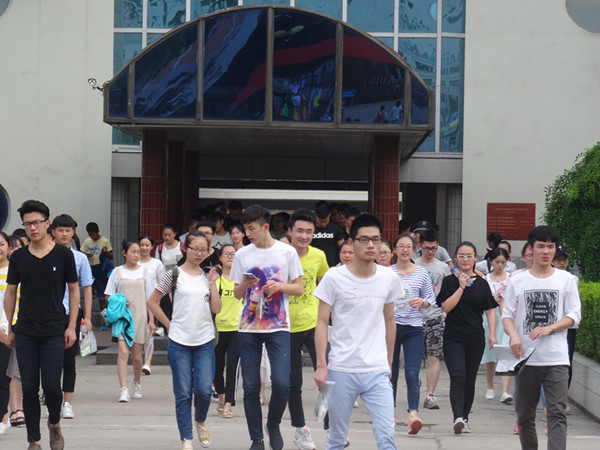 高考肥西中学考点快讯六：完美收官(图2)