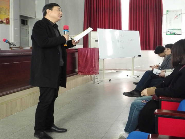 理清复习思路 明确前进方向——合肥市2019届高三语文复习课教学观摩研讨活动在肥西中学举行(图4)