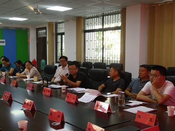 经验共享 精准施策——肥西中学召开2019届、2020届新老高三经验交流会(图3)