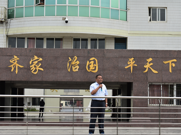 铭记历史 平安前行——肥西中学开展防空疏散演练活动(图3)