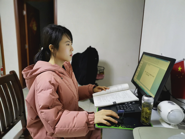 肥西中学空中课堂的铿锵玫瑰(图6)