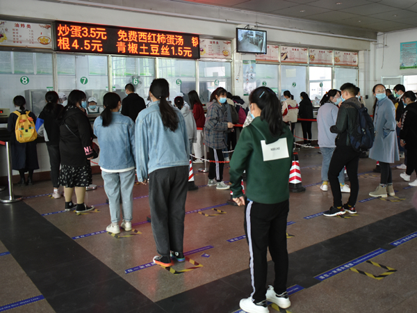 校园春光美 喜迎学子归——肥西中学高三年级复课(图9)