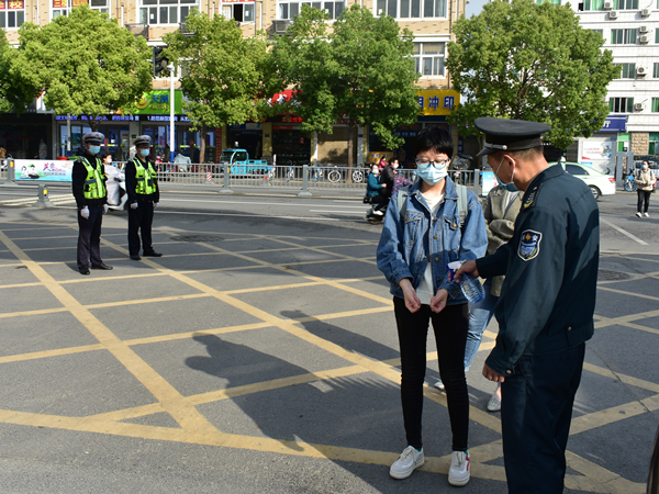 肥西中学高二年级开学复课(图1)