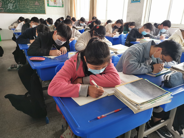 肥西中学高二年级开学复课(图6)