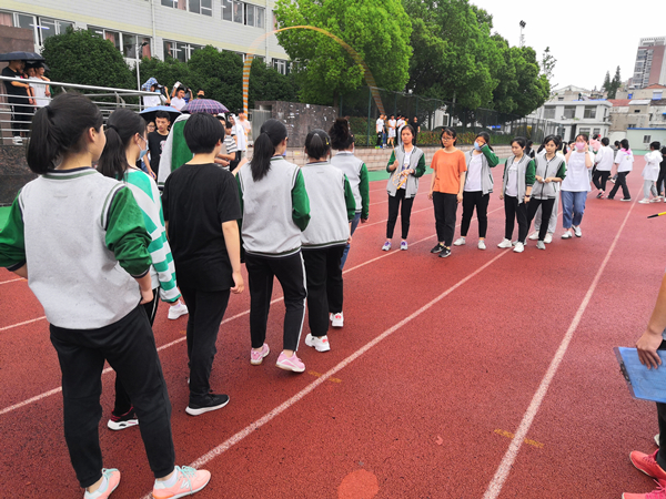 “绳”采飞扬(图2)