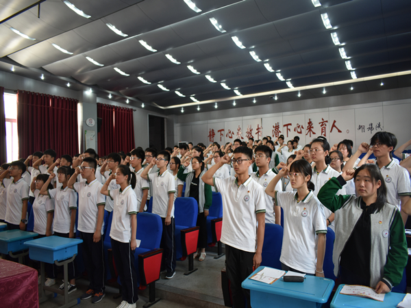 青春正韶华 建功新时代——肥西中学开展主题团日活动(图3)