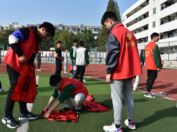 运动，永不停歇——肥西中学第63届运动会圆满落幕(图7)