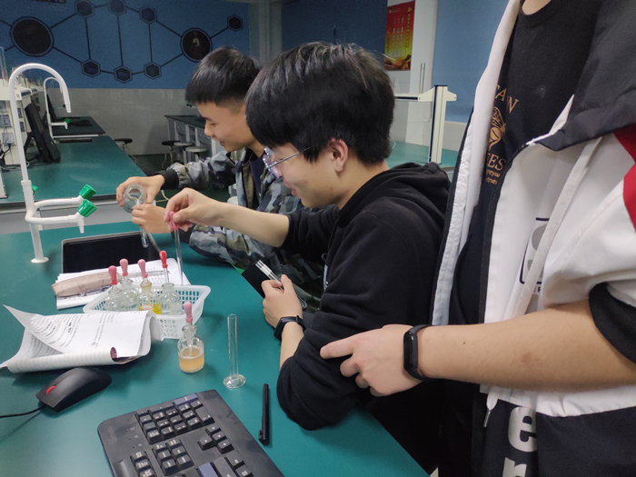 社团活动｜土豆和双氧水的相遇(图3)