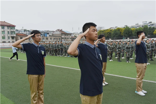 (图4)