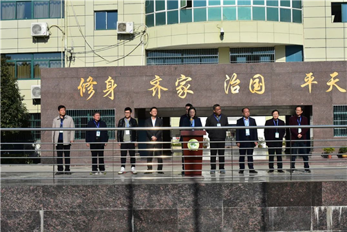(图1)