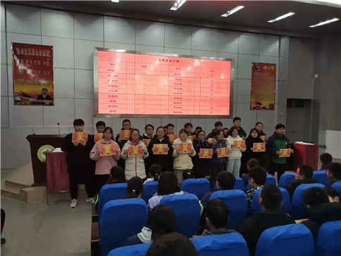 奋斗的青春最美丽(图7)