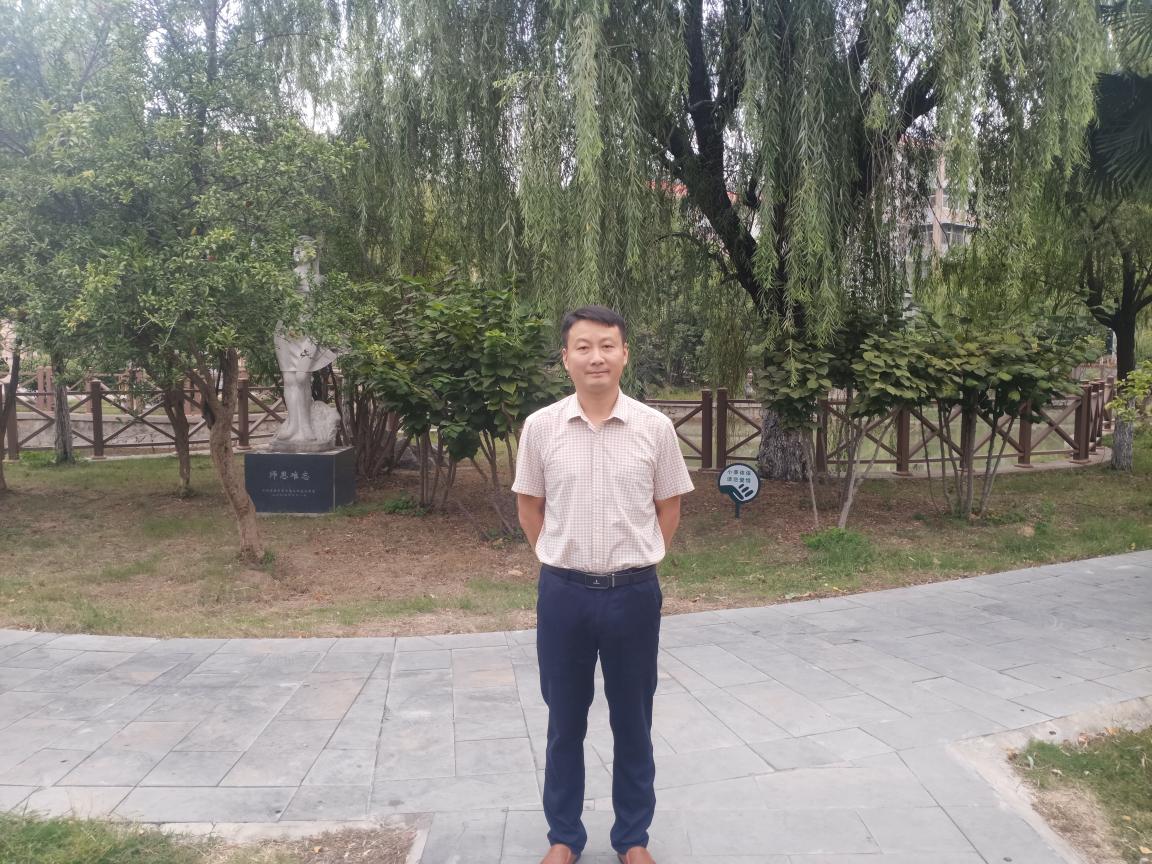 李政(图1)