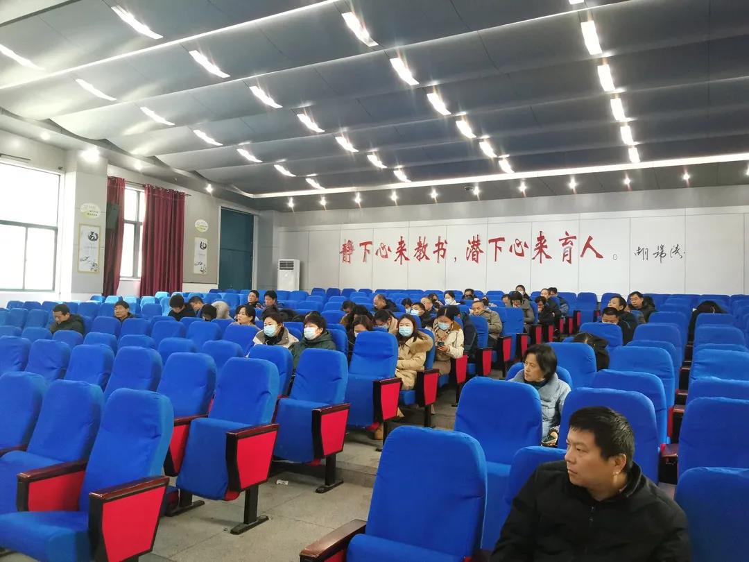 【级部新闻】考试防疫两不误 教学管理一起抓(图2)