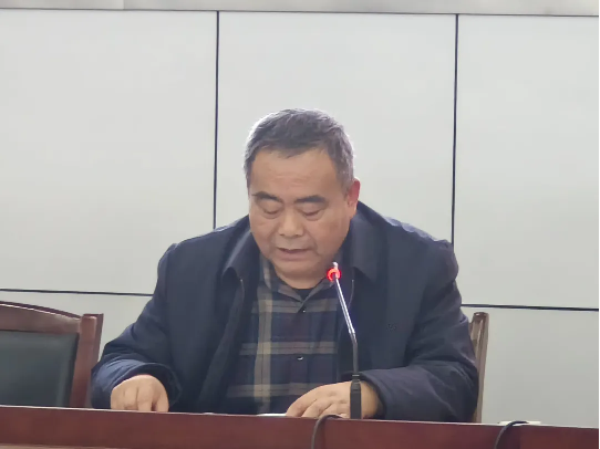 肥西中学党委召开2023年度第一次全体党员大会(图3)